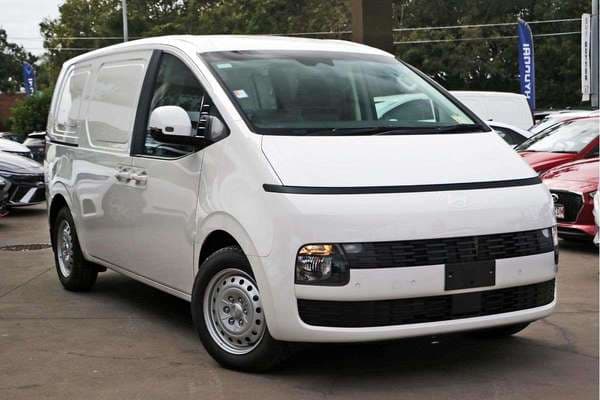 2026 Hyundai STARIA LOAD HEV