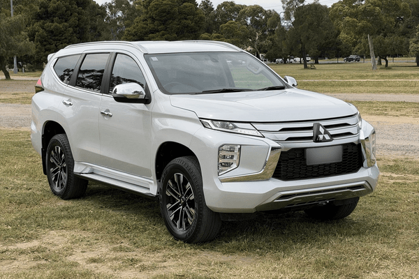 2022 Mitsubishi Pajero Sport